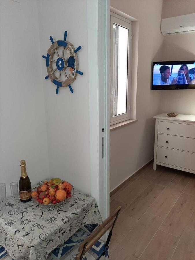 Apartament La Casa Nel Vicolo Giardini-Naxos Zewnętrze zdjęcie