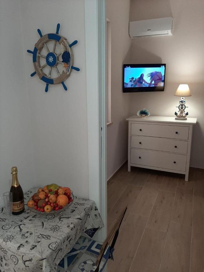Apartament La Casa Nel Vicolo Giardini-Naxos Zewnętrze zdjęcie